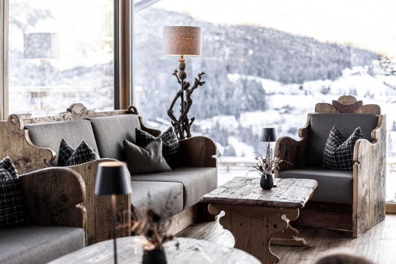 Hotel Niblea Dolomites Ortisei Extérieur photo