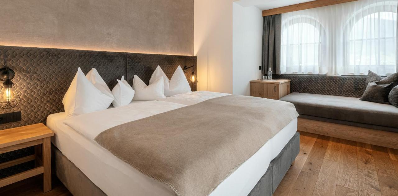 Hotel Niblea Dolomites Ortisei Extérieur photo