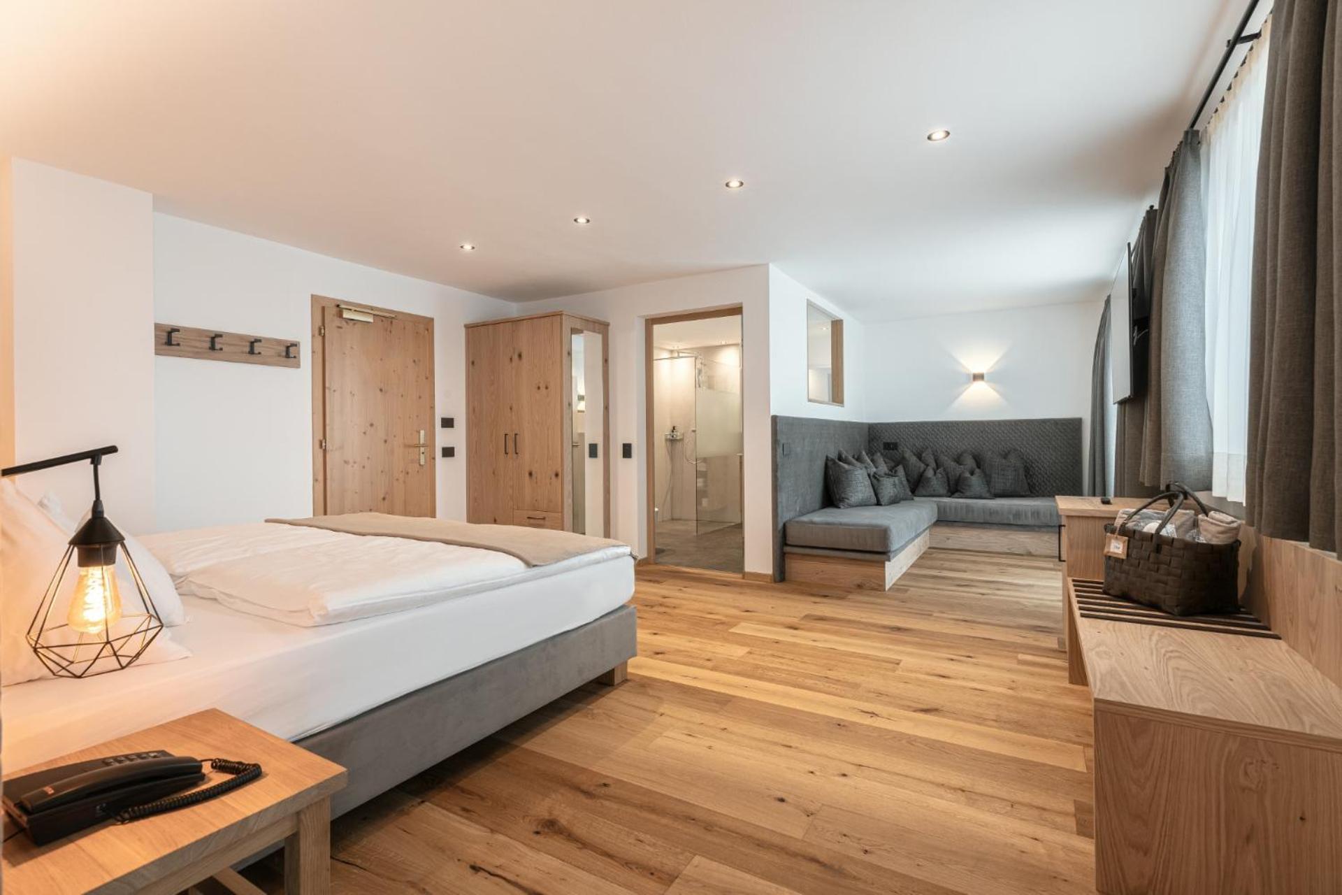 Hotel Niblea Dolomites Ortisei Extérieur photo