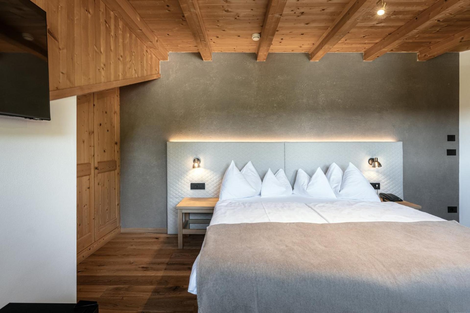 Hotel Niblea Dolomites Ortisei Extérieur photo