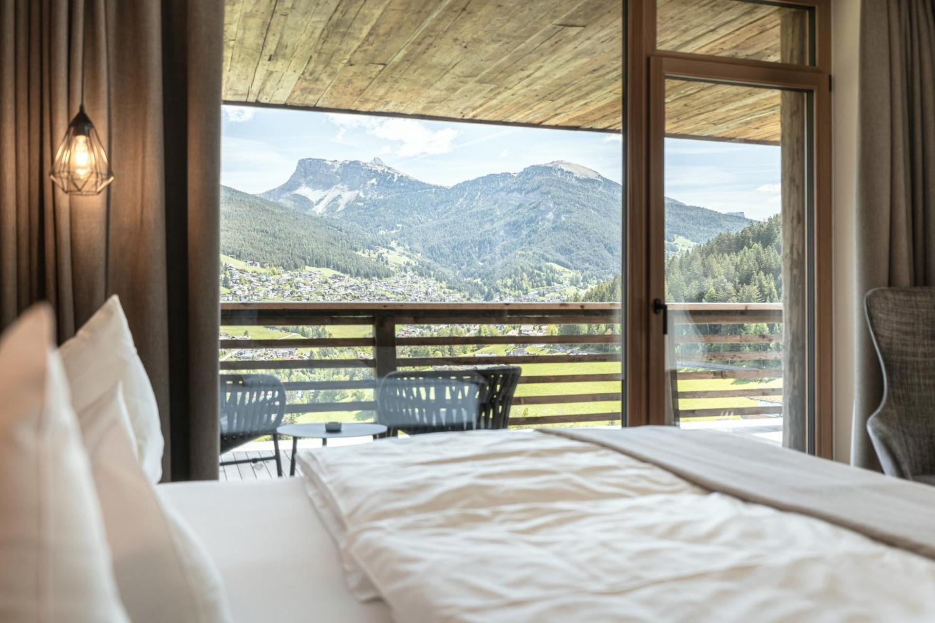 Hotel Niblea Dolomites Ortisei Extérieur photo