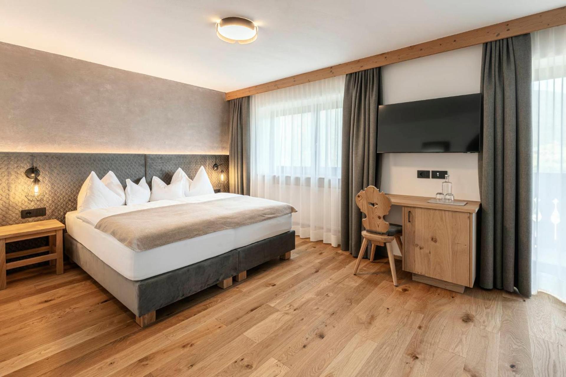 Hotel Niblea Dolomites Ortisei Extérieur photo