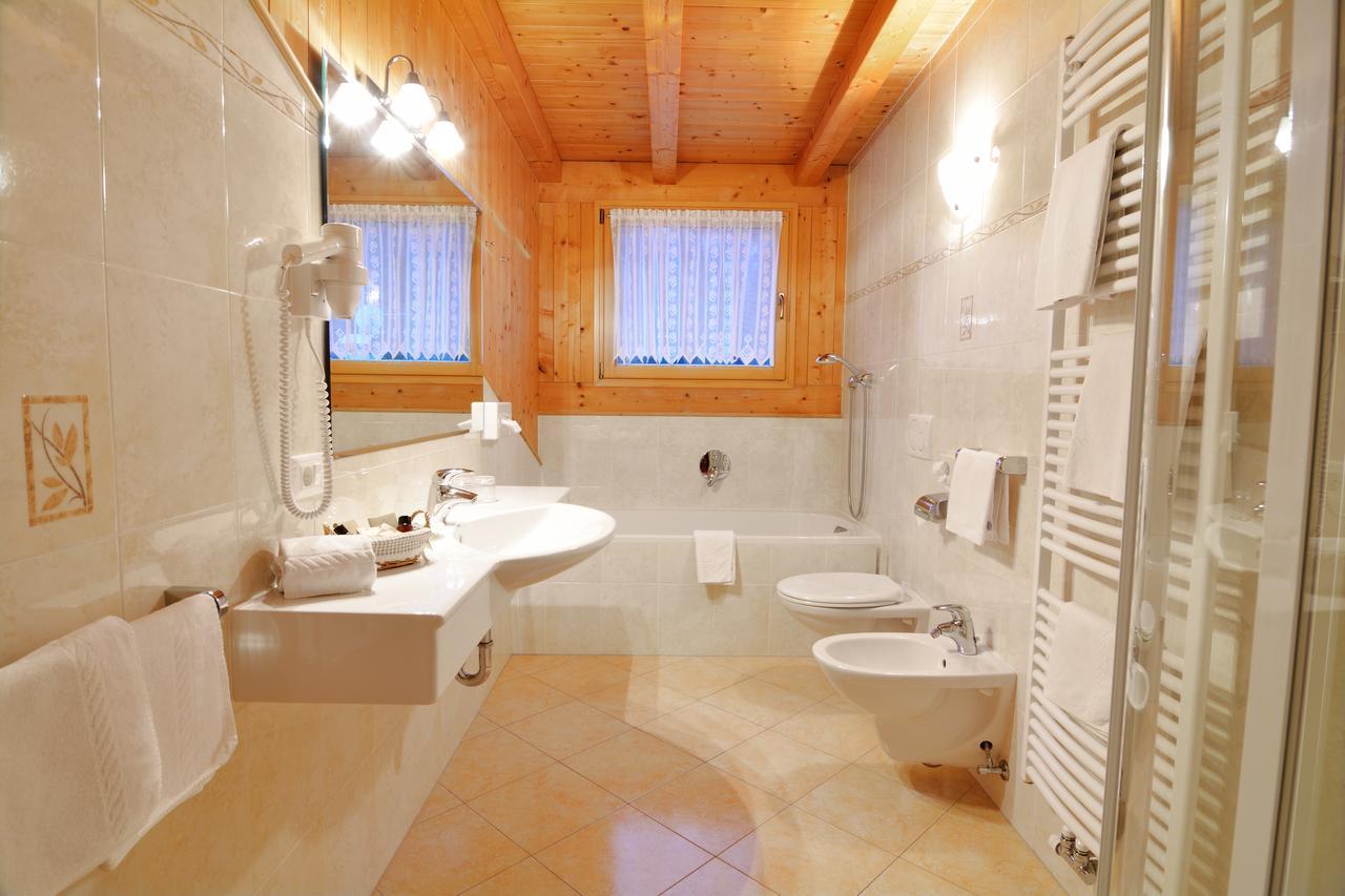 Hotel Niblea Dolomites Ortisei Extérieur photo